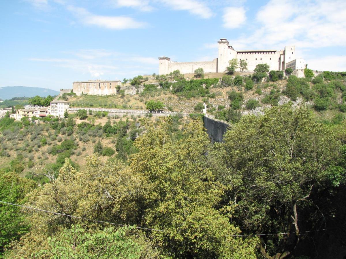 Palazzo Lauri Spoleto Appartement Buitenkant foto